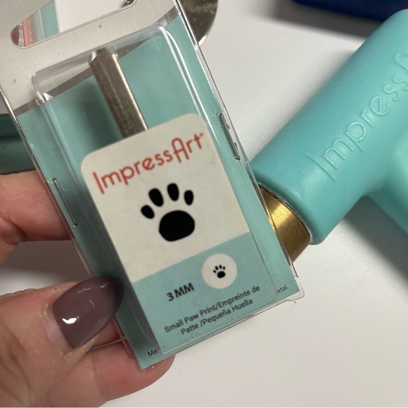 IMPRESSART Jewelry Arts and Crafts Stamping Set with Tool and Accessories - Picture 4 of 7